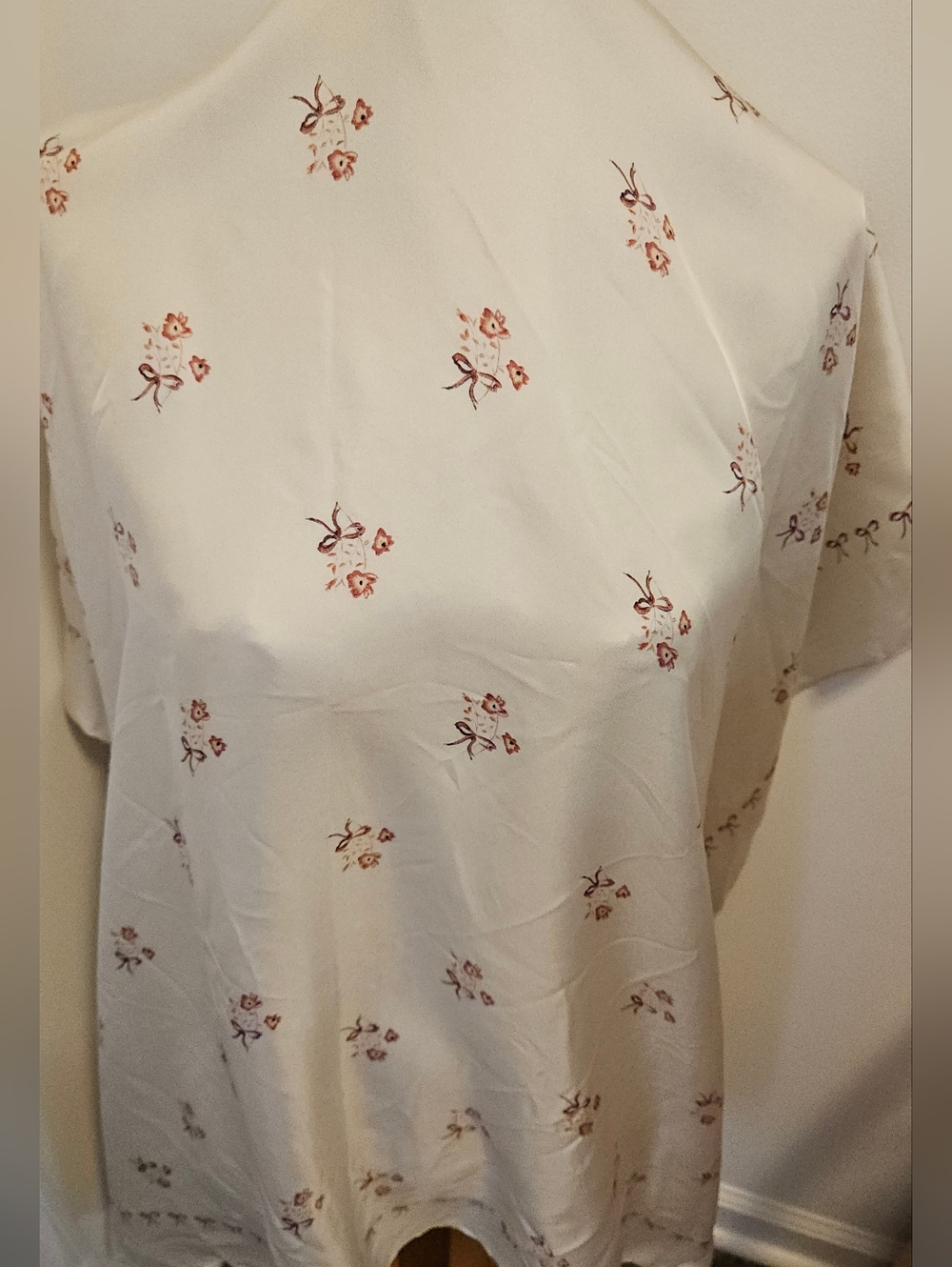COACH VINTAGE CREME PINK SILK FLORAL SCARF